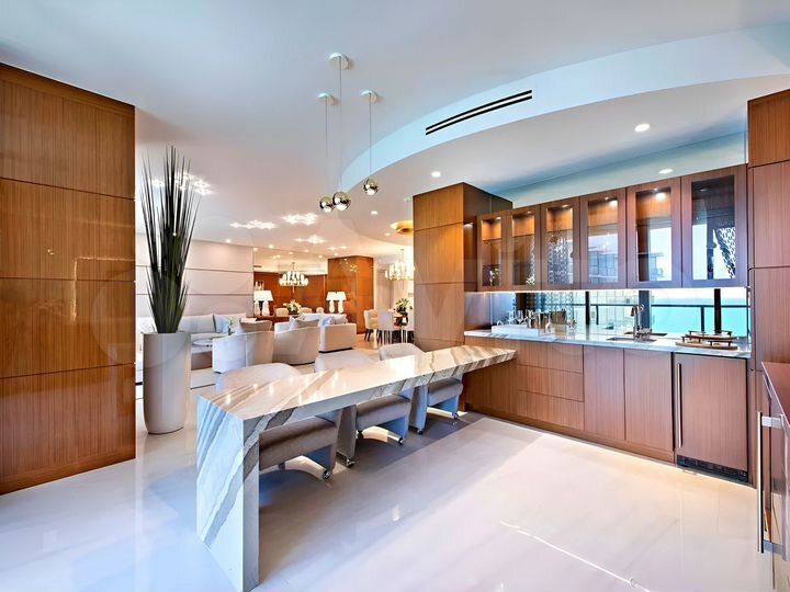 2-к. квартира, 90 м², 23/24 эт.