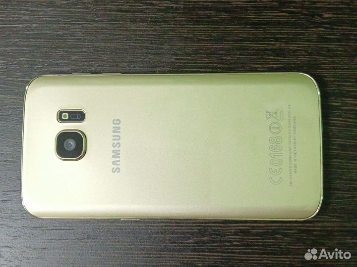 Samsung Galaxy S7, 4/32 ГБ