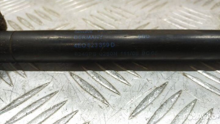 Амортизатор капота Audi A8 D3/Д3 BFM 2006