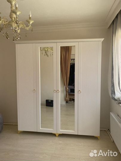 Шкафы новые