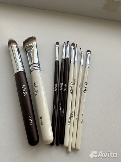 Кисти для макияжа Wobs