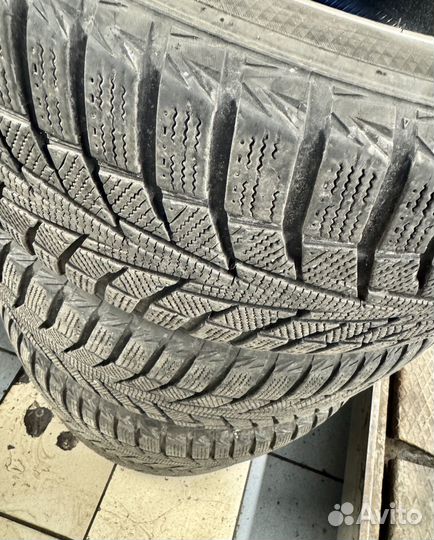 Hankook Winter I'Cept X RW10 235/55 R19 и 255/50 R19