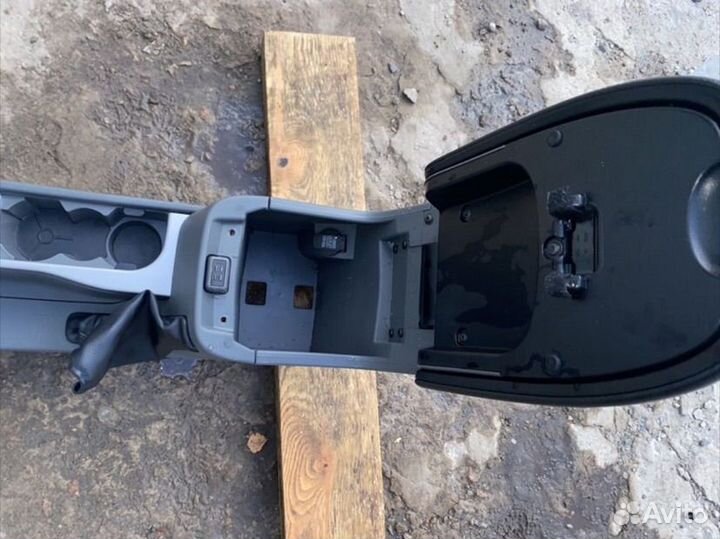 Подлокотник ford focus 2 рестайлинг