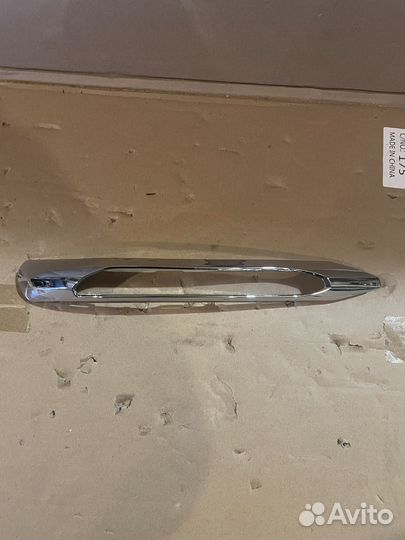Хром накладка на мерседес W204