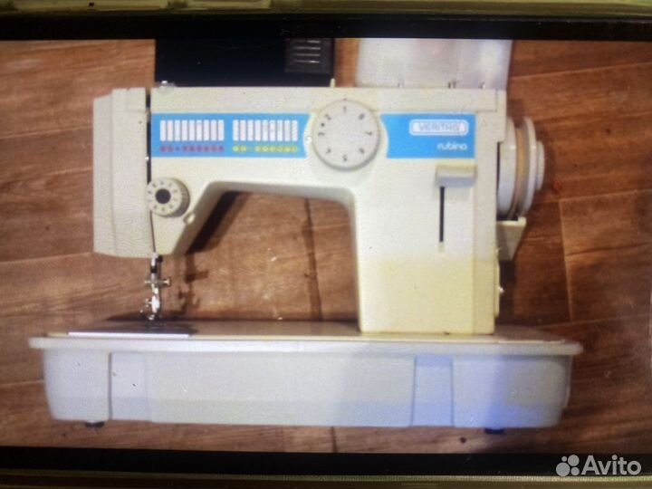 Швейная машина Veritas