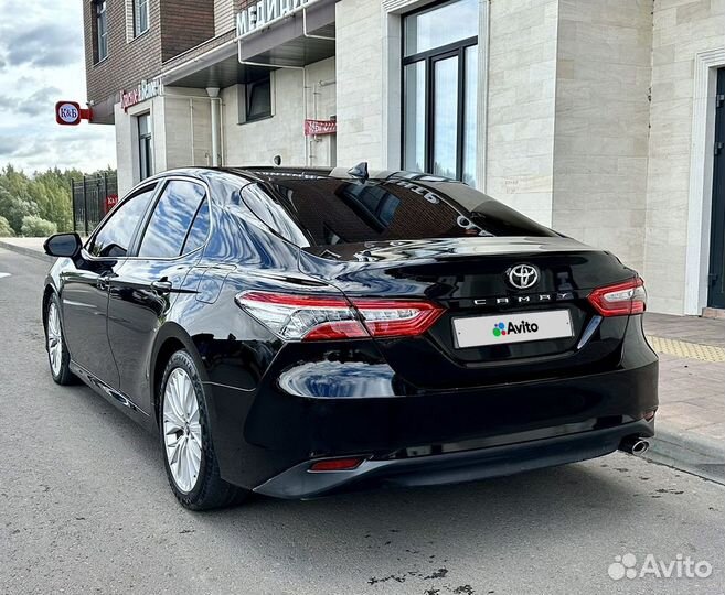 Toyota Camry, 2019