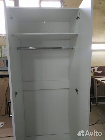 Шкаф Рик платяной белый