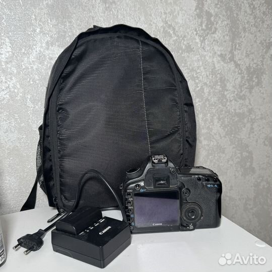 Фотоаппарат canon 5D mark ii