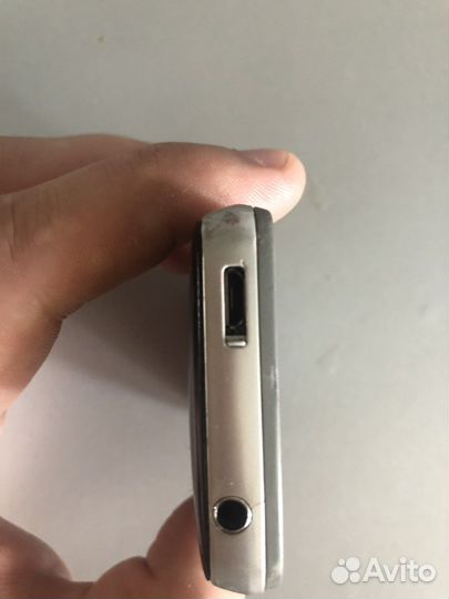 Телефон Samsung