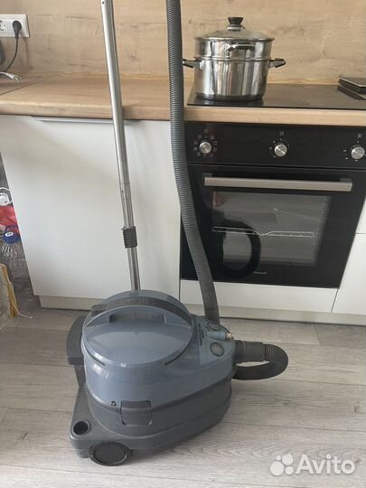 Пылесос Philips