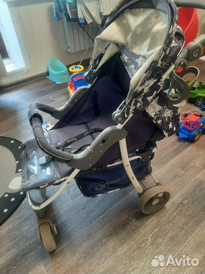 Прогулочная коляска rant Kira