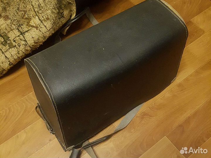 Швейная машинка чайка механическая