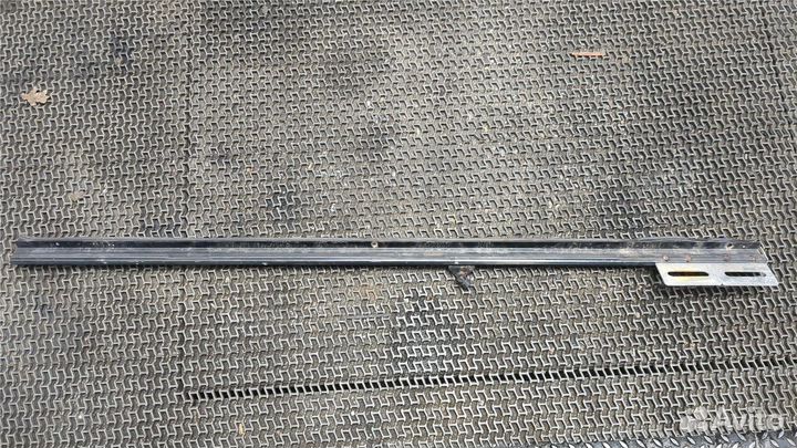 Направляющая шторки багажника Honda Ridgeline, 200