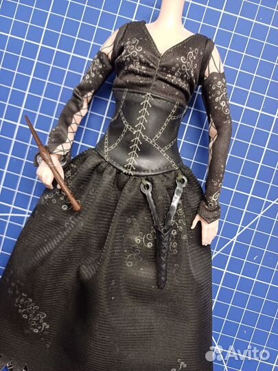 Беллатриса Лестрейндж тело и аутфит