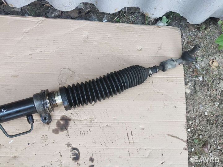 Рулевая рейка на Audi A4 B5