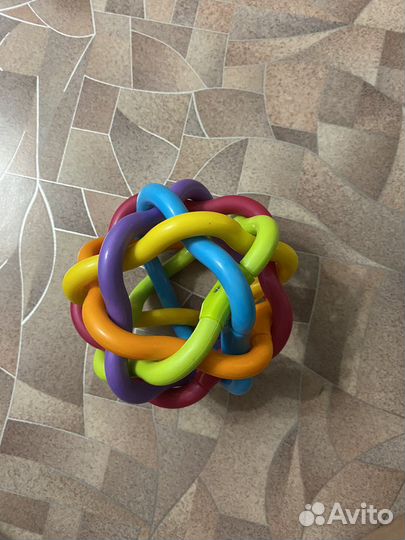 Развивающие игрушки