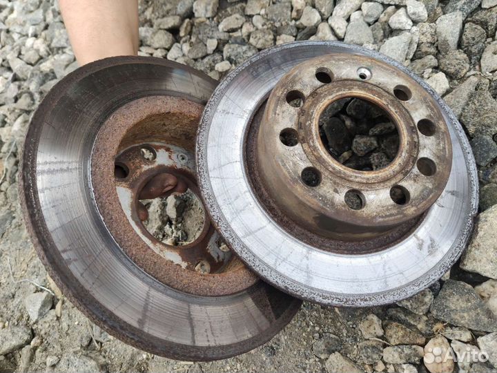 Задний тормозной диск Skoda Octavia 2008-2013г.в