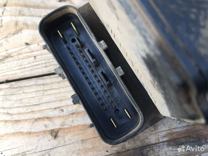 Блок абс abs ниссан цефиро максима 2.0 АКПП cefiro