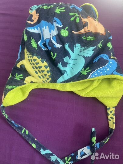 Шапка зимняя на флисе с утеплителем на 2-3 года