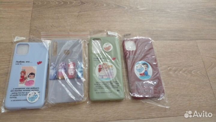 Чехлы на телефон