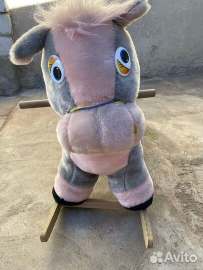 Качалка лошадь