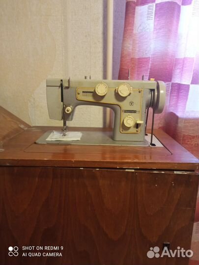 Швейная машина Подольск 142