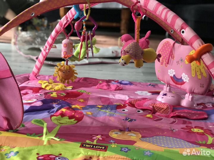Развивающий коврик tiny love
