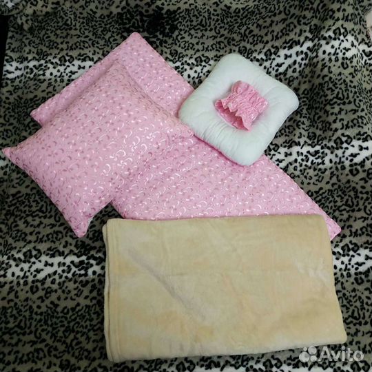 Новый комплект в коляску 4 предмета