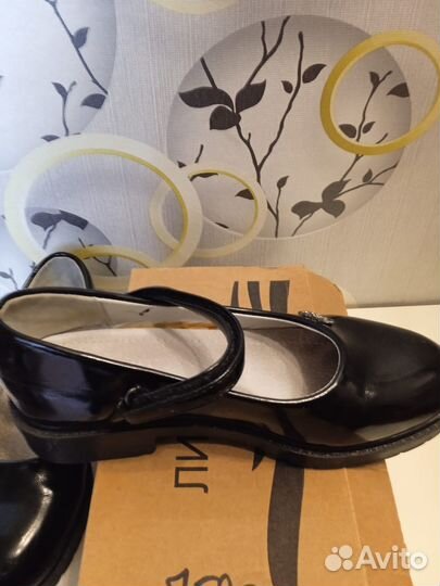 Туфли школьные для девочки