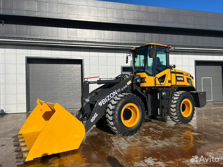 Фронтальный погрузчик BIZON 936, 2024