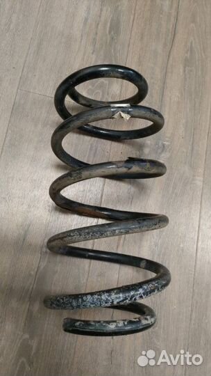 Пружина амортизатора передняя Bmw X5 E53