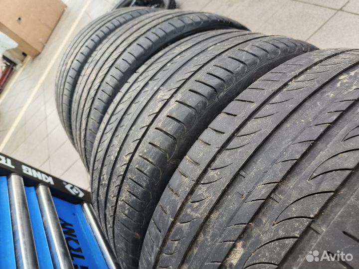 Pirelli Powergy 245/45 R18