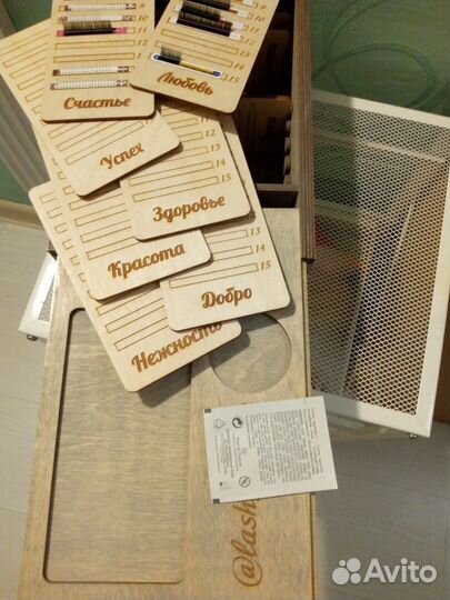 Продаю для наращивания ресниц