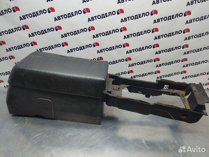 Подлокотник Mitsubishi Eclipse 1G 1992 г.в