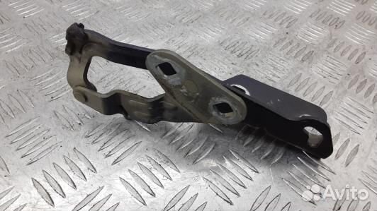 Петля капота citroen xsara picasso (96N18D501)