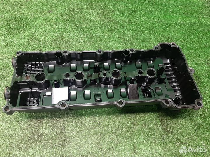 Клапанная крышка Suzuki Grand Vitara 2012