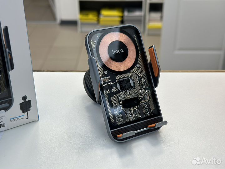 Автомобильный держатель для телефона