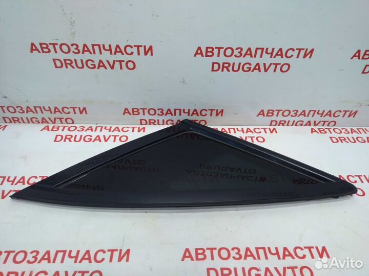 Стекло бокового правого окна infiniti FX35 (S50)