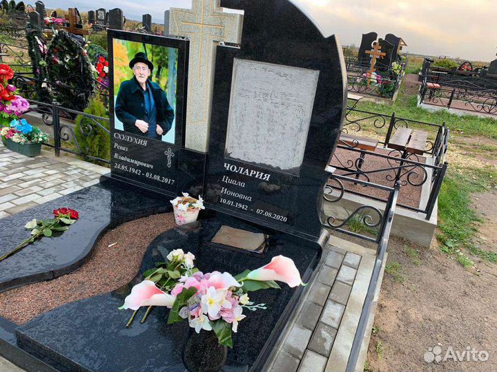 Памятники от прозводителя