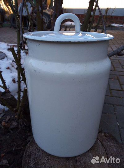 Молочный бидон