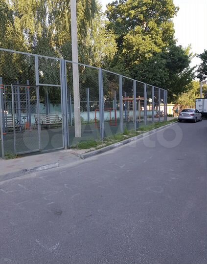 2-к. квартира, 43 м², 2/4 эт.