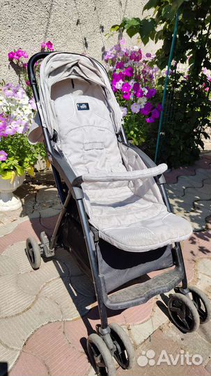 Прогулочная коляска