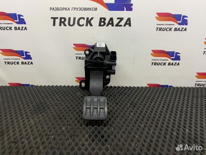 Педаль газа Renault T