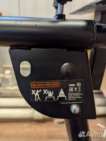 Стол для торцовочной пилы black & dacker