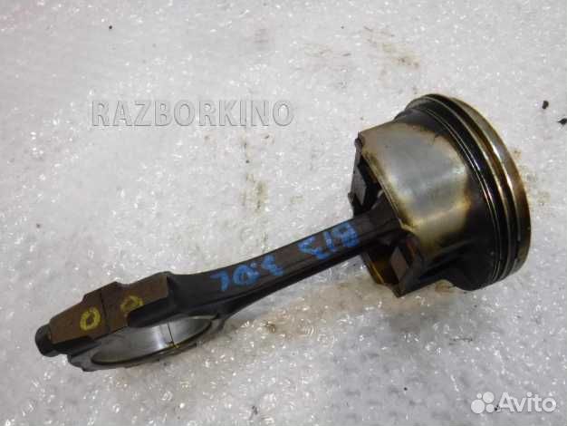 Поршень с шатуном Субару