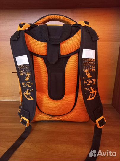 Школьный рюкзак