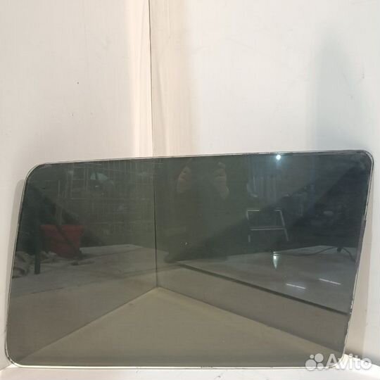Стекло заднее правое УАЗ Patriot змз 409 2007