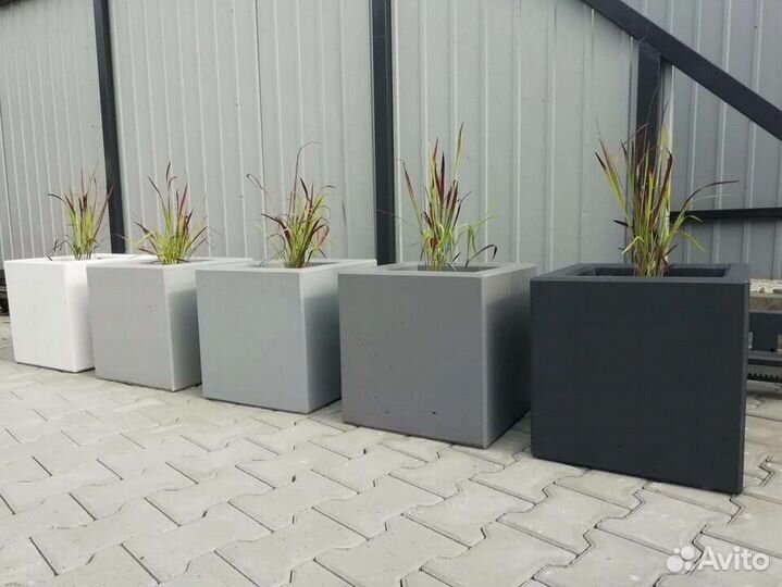 Кашпо бетонные для цветов