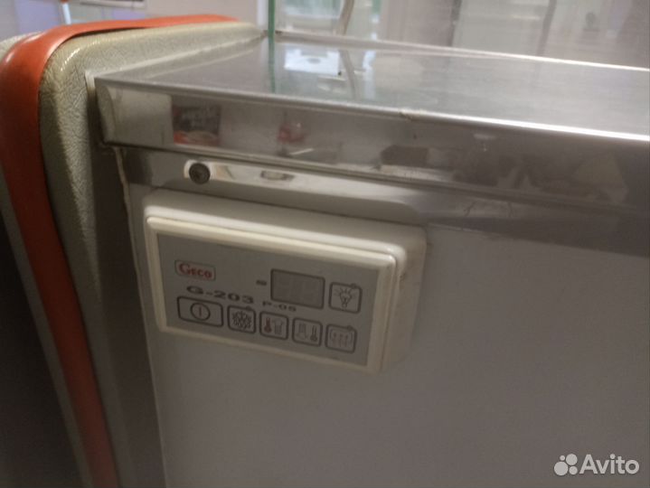 Холодильник витринный