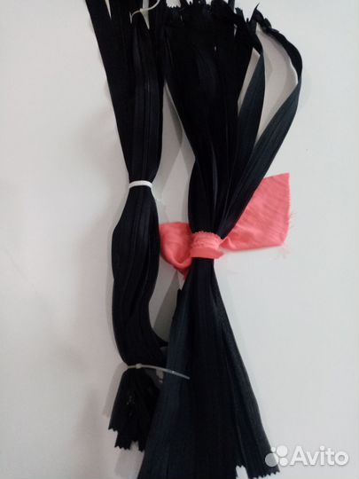 Швейная фурнитура Молнии потайные 50 см